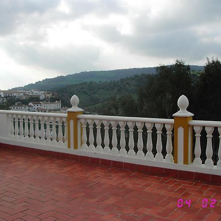 Apartamentos Los Arcos El Bosque Exterior photo